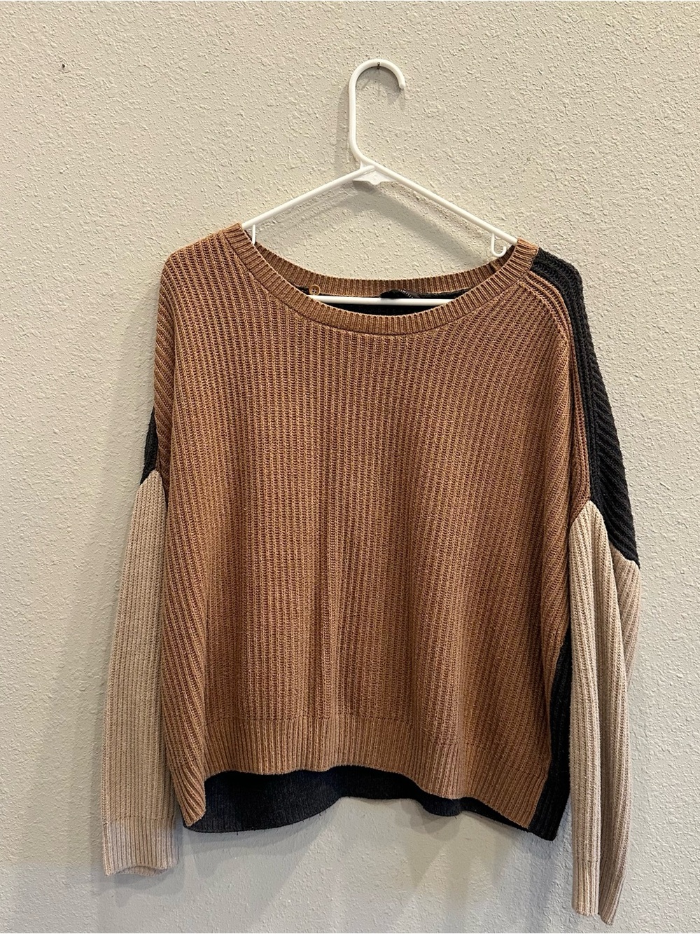 The Limited Brown Black Colorblock Sweater M Oversized Neutral Knit